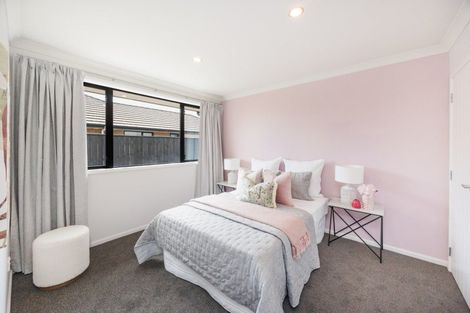 Photo of property in 22 Pegasus Place, Kelvin Grove, Palmerston North, 4414