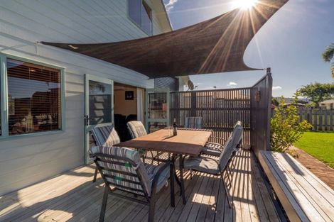 Photo of property in 17 Endeavour Close, Whitianga, 3510