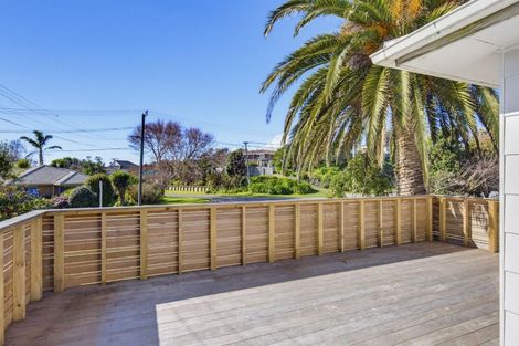 Photo of property in 23 Tui Road, Raumati Beach, Paraparaumu, 5032