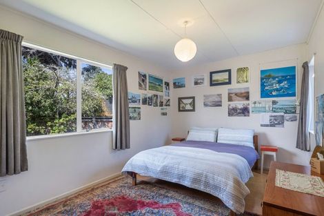 Photo of property in 9 Duncan Street, Waikawa Beach, Levin, 5573