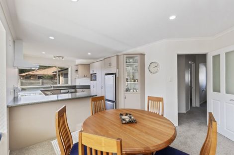 Photo of property in 112b Govett Avenue, Frankleigh Park, New Plymouth, 4310