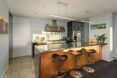 Photo of property in Alto Apartments, 2a/22 Telford Terrace, Oriental Bay, Wellington, 6011