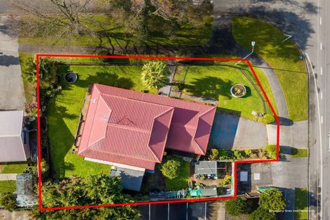 Photo of property in 128 Collins Road, Melville, Hamilton, 3206