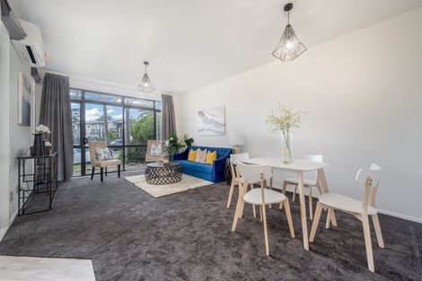 Photo of property in 8/2 Armoy Drive, East Tamaki, Auckland, 2016