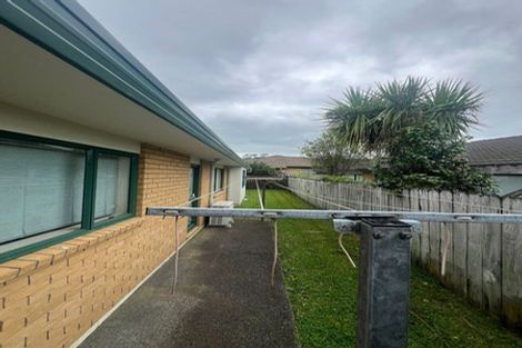 Photo of property in 3 Nephin Place, East Tamaki Heights, Auckland, 2016