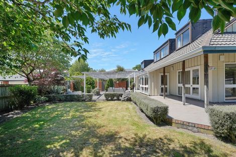 Photo of property in 70b Avonhead Road, Avonhead, Christchurch, 8042