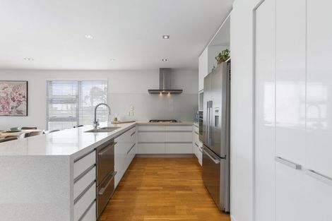 Photo of property in 38 Takutai Avenue, Bucklands Beach, Auckland, 2012