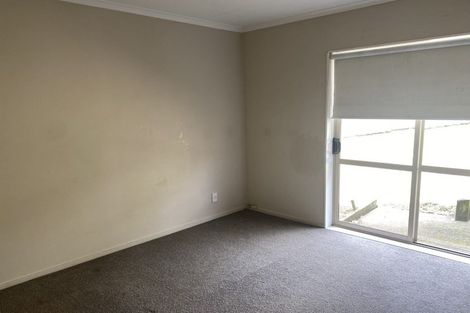 Photo of property in 16 Exotic Place, Massey, Auckland, 0614