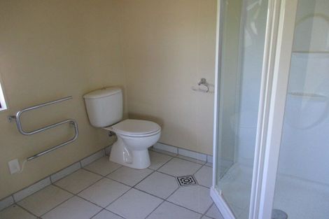 Photo of property in 35 Ruapehu Drive, Fitzherbert, Palmerston North, 4410