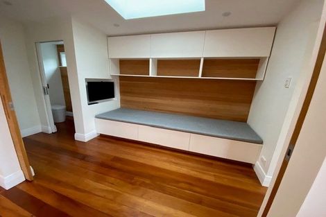 Photo of property in 7 Cuba Street, Petone, Lower Hutt, 5012