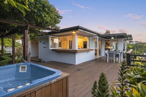 Photo of property in 156 Hinewa Road, Otumoetai, Tauranga, 3110