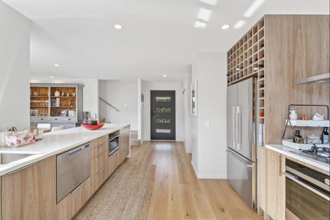 Photo of property in 7 Rata Street, Wanaka, 9305