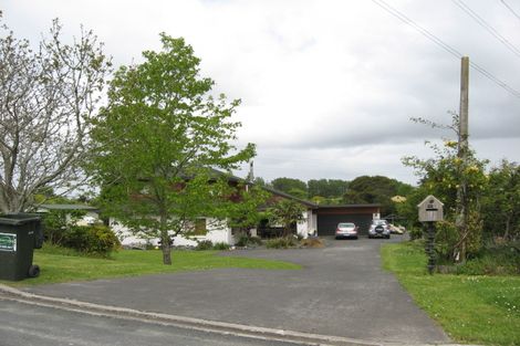 Photo of property in 22 Weza Lane, Kumeu, 0810