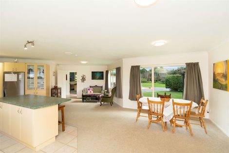 Photo of property in 6 Riveredge Terrace, Ohau, Levin, 5570