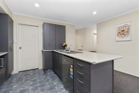 Photo of property in 11 Finchley Place, Hamilton East, Hamilton, 3216