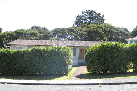 Photo of property in 39 Gladys Avenue, Glenfield, Auckland, 0629