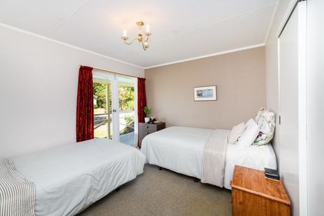 Photo of property in 2 Escort Grove, Awapuni, Palmerston North, 4412