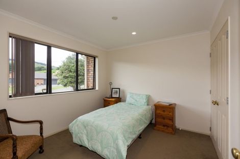 Photo of property in 10 Sams Way, Raumati South, Paraparaumu, 5032