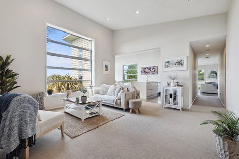 Photo of property in 1375 Carrington Road, Hurworth, New Plymouth, 4371