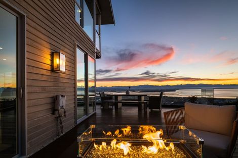 Photo of property in 3 Zeehaen Place, Britannia Heights, Nelson, 7010