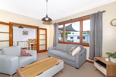 Photo of property in 18 Oak Street, Mangapapa, Gisborne, 4010
