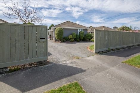 Photo of property in 12 Cranbrook Avenue, Burnside, Christchurch, 8053