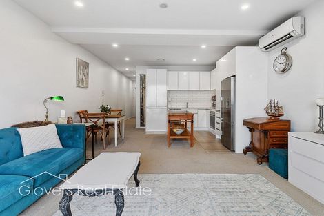 Photo of property in 118/81 Mapou Road, Hobsonville, Auckland, 0616