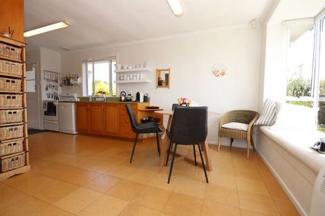 Photo of property in 137 Bay Road, Grasmere, Invercargill, 9810