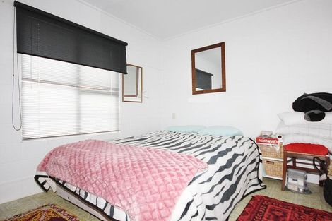 Photo of property in 119 Hetherington Road, Whangamata, 3620