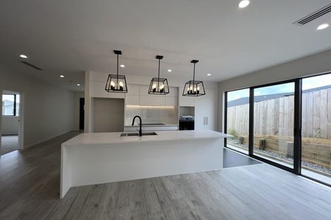 Photo of property in 59 Symes Drive, Red Beach, 0932