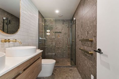 Photo of property in 33 Ryan Loop, Jacks Point, 9371