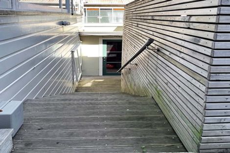 Photo of property in 289 The Terrace, Te Aro, Wellington, 6011