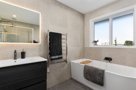 Photo of property in 42 Neill Street, Hornby, Christchurch, 8042