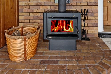 Photo of property in 201 Shaw Road, Titirangi, Auckland, 0604