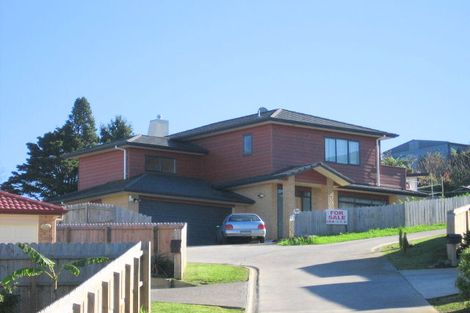 Photo of property in 15 Virginia Street, Henderson, Auckland, 0612