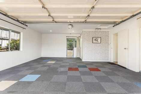 Photo of property in 2/67 Andrew Road, Howick, Auckland, 2010