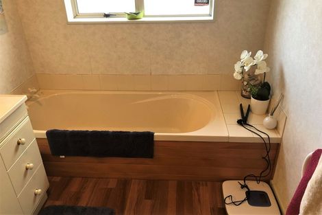 Photo of property in 7 Ayrshire Drive, Grandview Heights, Hamilton, 3200