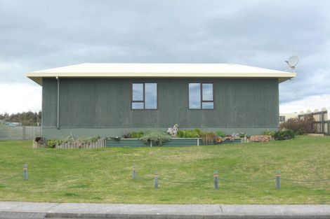 Photo of property in 66 Kahukura Avenue, Waitarere Beach, Levin, 5510