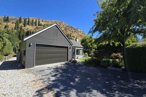 Photo of property in 3 Bramshill Drive, Lower Shotover, Queenstown, 9371