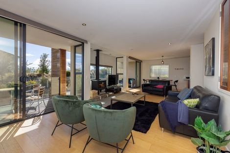 Photo of property in 5a Matrica Court, Wanaka, 9305