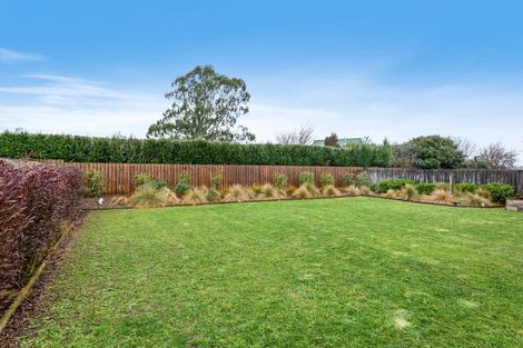 Photo of property in 33 Cressy Place, Darfield, 7510