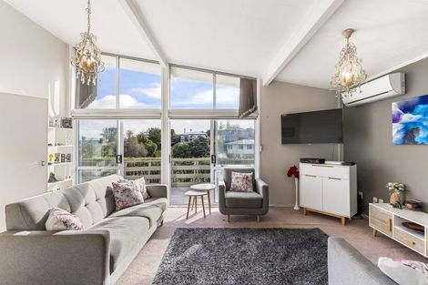 Photo of property in 46 Cardiff Road, Pakuranga, Auckland, 2010