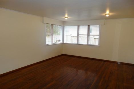 Photo of property in 22 Cron Avenue, Te Atatu South, Auckland, 0610