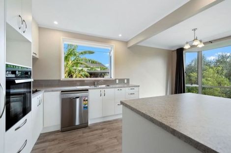 Photo of property in 11 Hall Road, Matua, Tauranga, 3110