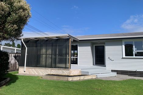 Photo of property in 406 Carrington Street, Upper Vogeltown, New Plymouth, 4310