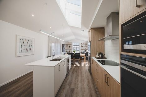 Photo of property in 1 Pinn Street, Lake Hawea, 9382