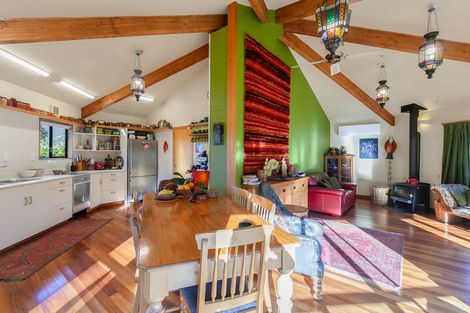 Photo of property in 10 Labyrinth Lane, Takaka, 7183