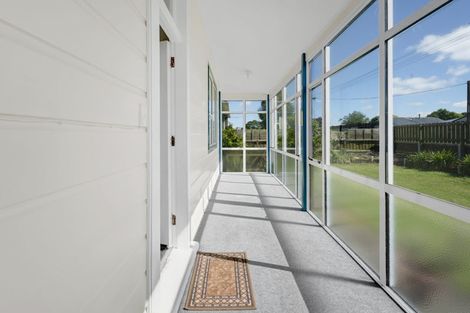 Photo of property in 59 Stanners Street, Eltham, 4322