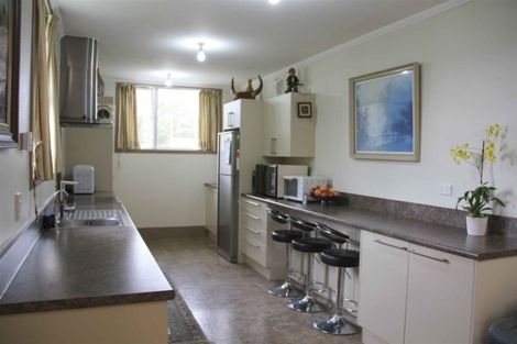 Photo of property in 2268 Ohai Clifden Highway, Orawia, Otautau, 9682