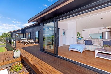 Photo of property in 13 Sandy Cove, Wainui, Gisborne, 4010